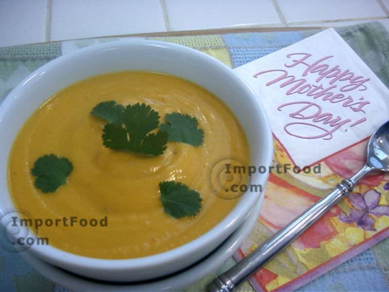 Thai-Style Butternut Squash Soup
