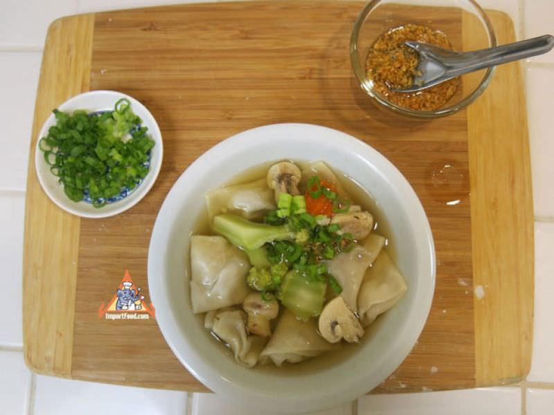 Wonton Soup, Thai Style