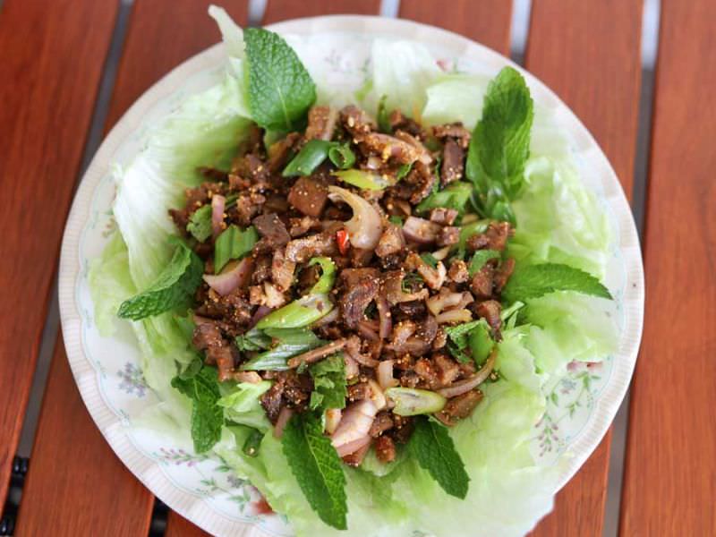 Thai Beef Namtok Salad