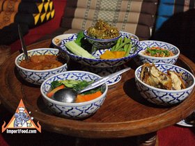 Thai Eating Customs