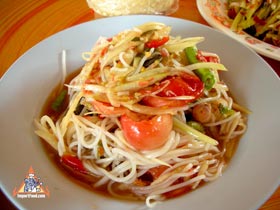 How To Prepare Different Versions of Som Tum Our Step-by-Step Photo/Video Recipe