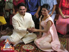 The Traditonal Thai Wedding and The Role of Food In The Celebration - Bride and groom
