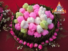 The Traditonal Thai Wedding and The Role of Food In The Celebration - Khanom Tuay Foo