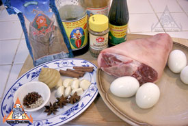 khao kha moo, pork leg on rice