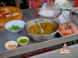 khao kha moo, bangkok street vendor