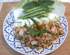 larb gai, thai spicy chicken salad