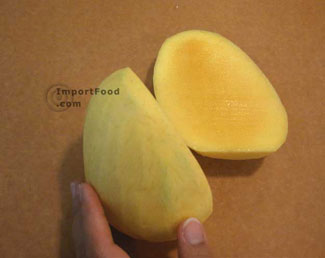 slice Thai mango