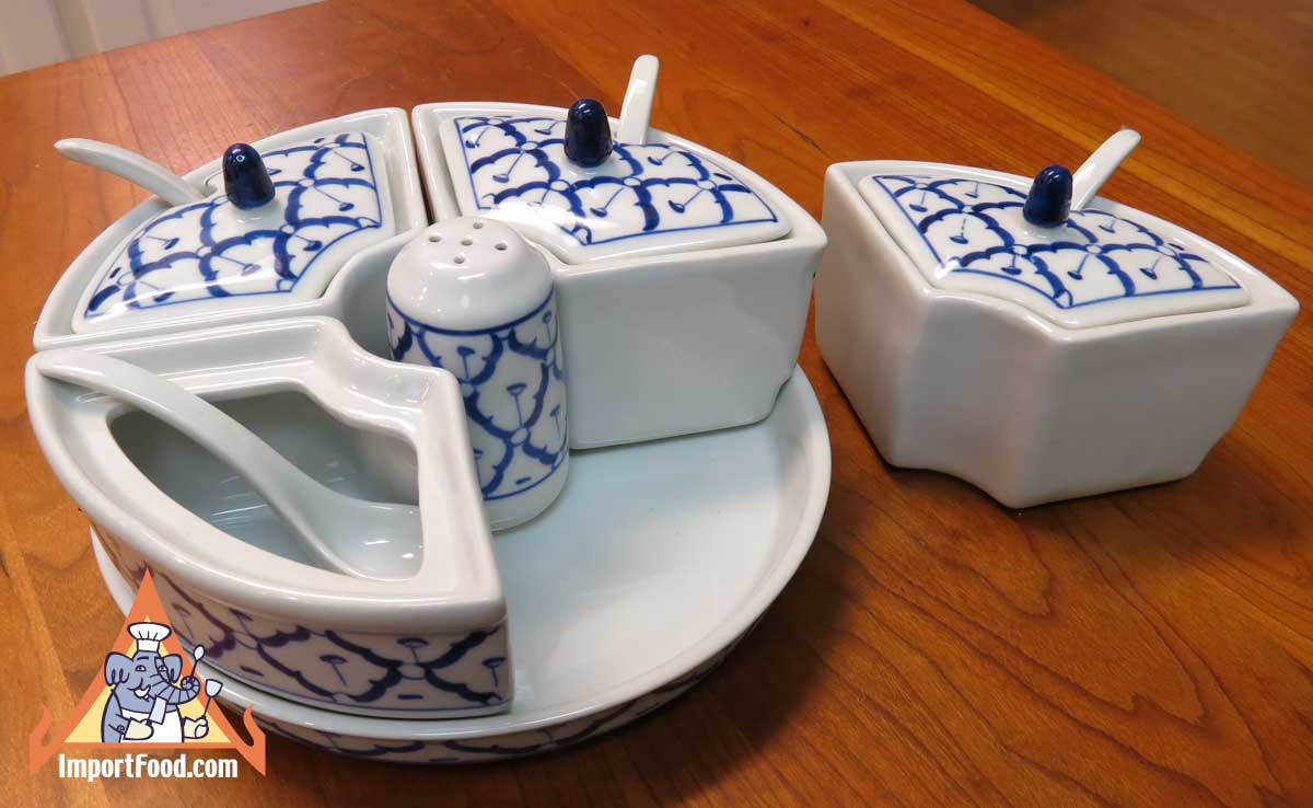 handpainted modern Thai condiment set