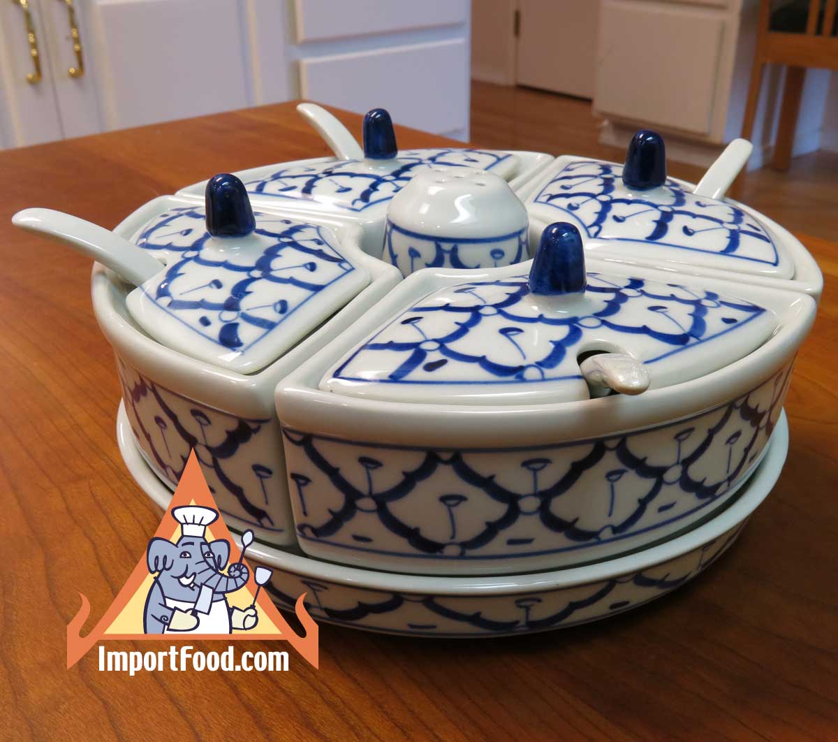 handpainted modern Thai condiment set