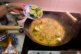Gaeng Tay Poe