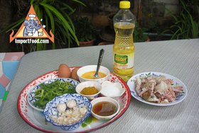 Cracked Crab Thai Curry, 'Bu Pad Pong Kari' - Ingredients ready