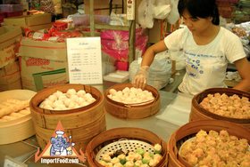 Thai Street Vendor for Steamed Thai Dumplings, 'Pun Sip Neung'