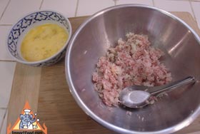 Fried Sticky Rice, 'Kao Neeo Tod' - Ingredients mixed together