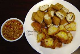 Thai Street Vendor for Thai Fried Tofu, Taro and Corn Cakes