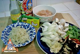 Ginger Chicken, 'Gai Pad Khing' - Ingredients ready