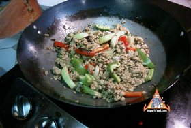 Chicken with Holy Basil Paste, 'Gai Pad Grapao' - Cooking