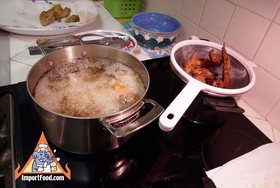 Thai Chicken Fried Hat Yai Style, 'Gai Tod Hatyai' - Crispy dry fried chicken