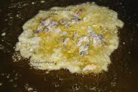 Thai Street Vendor for Thai-Style Fried Mussels, 'Hoi Tod'