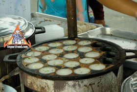 Thai Street Vendor for Thai Coconut Pudding, 'Khanom Krok' - Street Vendor Khanom Krok
