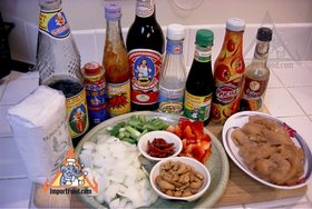 Thai Cashew Chicken, 'Gai Pad Med Mamuang Himaphan'
