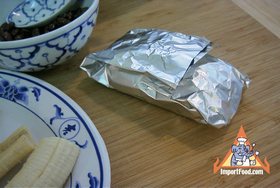 Thai Bananas in Sticky Rice, 'Khao Tom Madt' - Wrapped up in foil