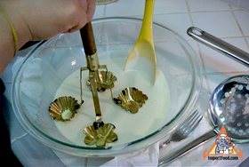 Golden Thai Pastry Cups, 'Kratong Tong' - Dipping hot mold into batter