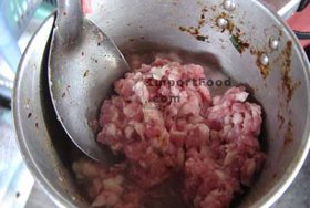 Thai Street Vendor for Thai Spicy Ground Chicken and Toasted Rice, 'Larb Gai'