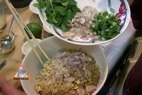 Thai Vegetarian Larb Woonsen, 'Larb Woonsen Jae' - Add fresh ingredients