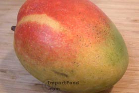 Thai Green Mango with Sweet Fish Sauce, 'Mamuang Nampla Wan' - A good sweet mango