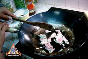 Thai Fried Vermicelli Noodle, 'Pad Mee' - Cook the pork slices