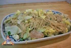 Thai Fried Vermicelli Noodle, 'Pad Mee' - Fried Vermicelli Noodle, 'Pad Mee'