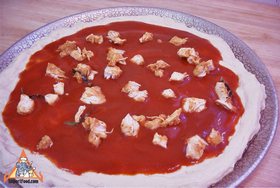 Thai Panang Curry Fusion - Pizza with panang chicken on top
