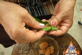 Chicken in Pandan Leaves, 'Gai Haw Bai Toey'