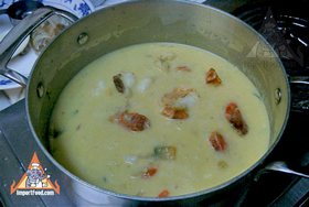 Pumpkin in Coconut Soup with Shrimp, 'Phaktong Tom Kati' - Just before it's finished