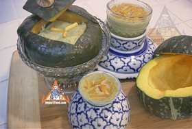 Thai Pumpkin Custard, 'Sankaya Phak Tong' - Pumpkin Custard, 'Sankaya Phak Tong'