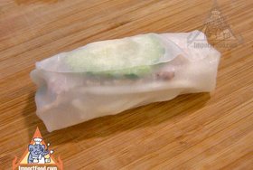 Thai Fresh Spring Rolls, 'Pa Pia Sod' - Finished roll