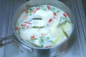 Thai Chicken Soup with Coconut Milk, 'Tom Kha Gai' - Cook it