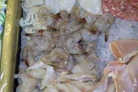 Thai Street Vendor for Thai Prawn Soup with Lemongrass, 'Tom Yum Goong'
