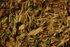 User uploaded image for Korat-Style Stir-Fried Noodles, 'Pad Korat'