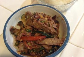 Thai Beef Salad \'Yum Nuea\' with sticky rice-yummy