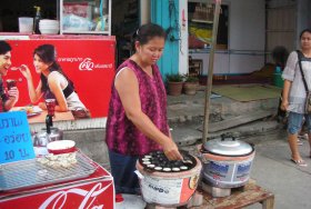 User uploaded image for Thai Coconut Pudding, 'Khanom Krok'