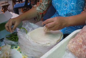 Kratong Tong made by Thai street vendor