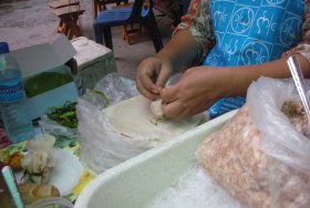 Kratong Tong made by Thai street vendor