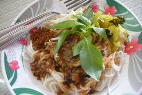 User uploaded image for Noodles with Fish Curry, 'Khanom Jin'