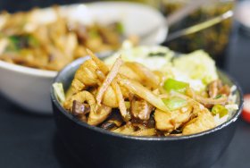 Ginger Chicken \'Gai Pad Khing\'