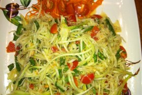 papaya salad Som Tum