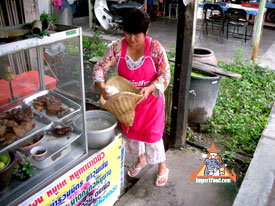 sticky rice street vendor