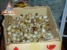 Thai Street Vendor Offers Quail Eggs Fried in Khanom Krok, 'Khai Nok Kra-Ta'
