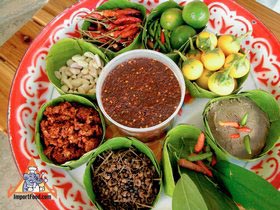 Kanchanaburi Outdoor Restaurant: 'Krua Kamnan' - Local Ingredients