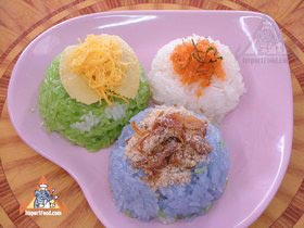 Bangkok Sidewalk Vendor Mae Varee Offers Sweets, Fresh Fruit and Sticky Rice - Assorted Sticky Rice from Mae Varee